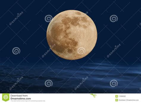 Full Moon On The Ocean Waves Stock Photo Image Of Glow Celestial