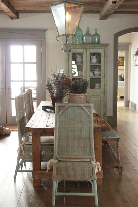 Place an oversized vase on a table for a centerpiece or cluster them in a corner of a room one of the most popular home decor elements in farmhouse decorating is distressed or weathered wood. 8 French Country Kitchen Decorating Ideas With Blues ...