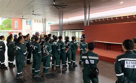 Property consultants project & property managers real estate. Tool Box Talk At Malaysia Lng Sdn Bhd | Kemudi Harta