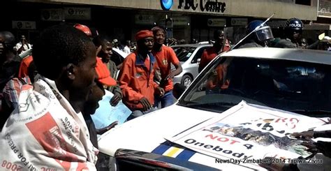 Mdc T Demonstrators Want Matter Referred To Concourt Newsday Zimbabwe