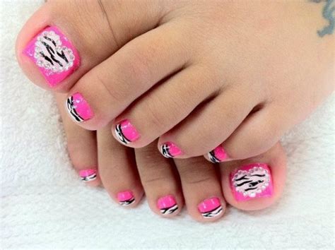 Check spelling or type a new query. 32 Cute Hot Pink Nail Designs Pictures to Try (2020 ...