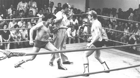 a luta livre era muito popular no brasil dos anos 60 até o começo dos anos 80 costumava ser