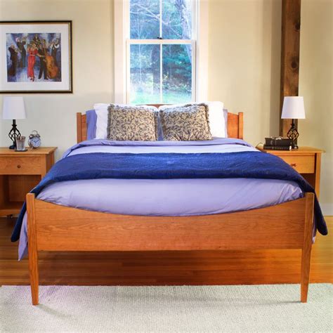 Vermont Shaker Moon Bed Beautiful Shaker Style Furniture And Bedroom