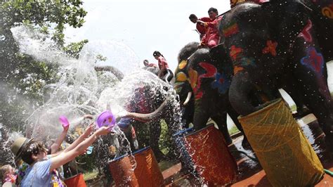 songkran el festival del agua en tailandia