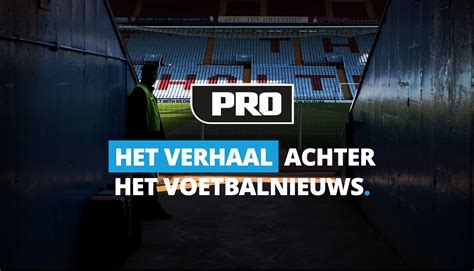 De cover van voetbal international die week was zwart, met in het midden het logo van de knvb en daaronder in steeds kleiner wordende witte lettertjes de zin: Voetbal International haalt met VI PRO in eerste jaar ruim vijfduizend abonnees binnen - SVDJ