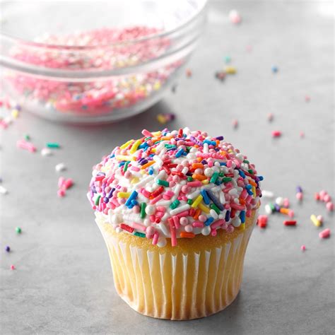 11 Easy Cupcake Decorating Ideas Taste Of Home