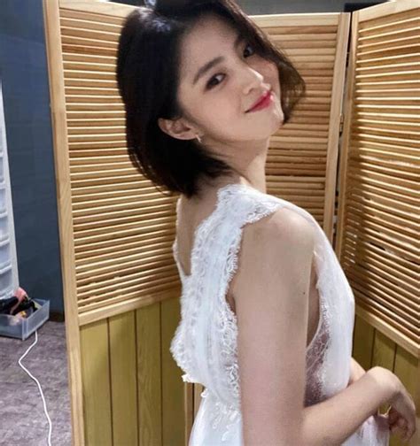단독 한소희, '언더커버' 촬영중 실신 응급실行…제작사 측 오늘까지 안정(종합). 한소희 응급실行…소속사 "`언더커버` 촬영 중 부상→휴식 예정 ...