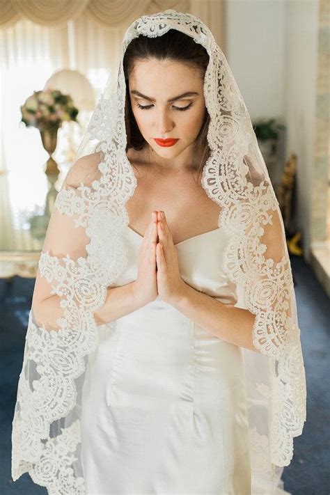 Sofia Veil Mantilla Veil Lace Cathedral Veil Bridal Veil