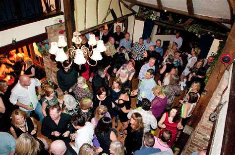 Essex Parties - Dance Parties Plus - Parties for the over 30s