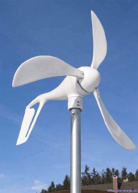 Passende wechselrichter und windmast fürs hausdach sind erhältlich. Windkraft Für Zuhause