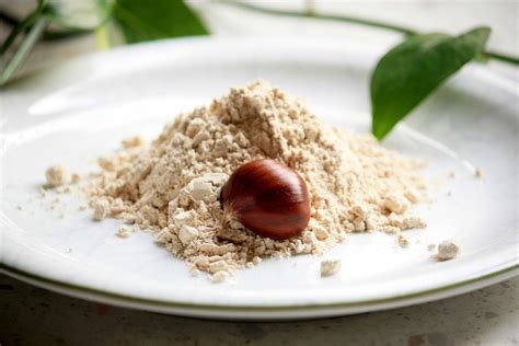 Analisi nutrizionale dalla castagna malgrado sia soltanto marginalmente utilizzata, la farina di castagne rappresenta l'ingrediente basilare per la preparazione di numerosissime specialità gastronomiche, quali castagnaccio, dolci e polente. Ricette con Castagne: idee per un interno menu