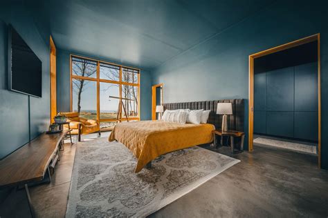 Evenfall House | Uncrate