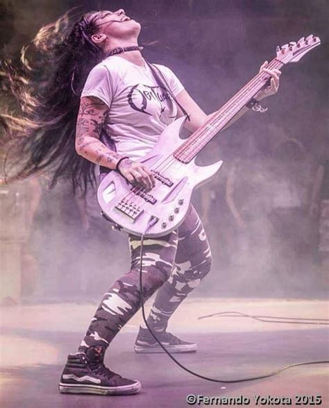 Rock And Metal Ladies On Instagram Fernanda Lira Crypta 🎤🎸 🤘