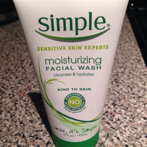 Simple Kind To Skin Moisturizing Facial Wash Reviews In Face Wash