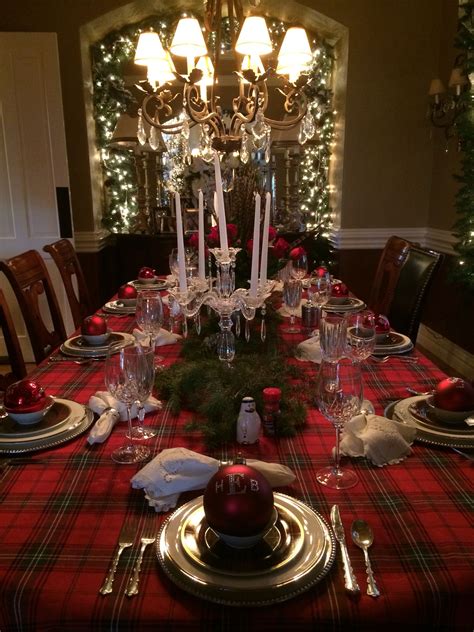 We have thousands of simple christmas eve dinner ideas for anyone to choose. Christmas Eve dinner table | Christmas table, Christmas ...