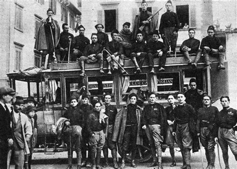 Mussolini the fascista friend of the people; How Italian fascists succeeded in taking over Italy.