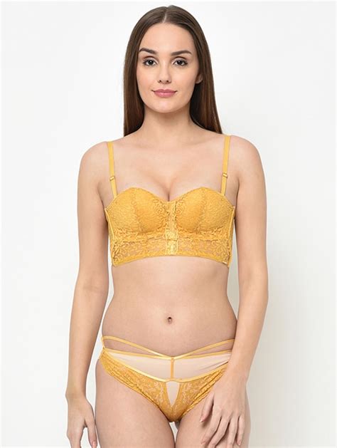 buy online pink lace bras and panty set from lingerie for women by da intimo for ₹799 at 56 off