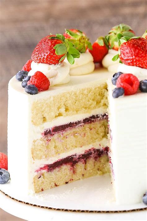 Berry Mascarpone Layer Cake The Best Fruitcake Recipe Recipe Perfect Vanilla Cake Moist