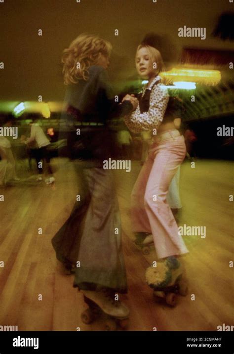 Roller Skating 1970s Banque De Photographies Et Dimages à Haute
