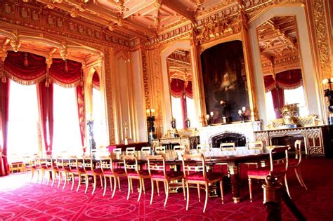 A dinning room seems like it would be a room in which everything there is loud and obnoxious. Windsor Castle ~ State Dining Room | English country house ...