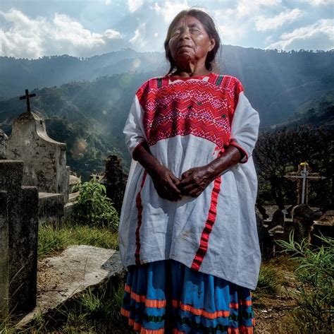 Powerful Portraits Explore The Culturally Rich Traditions Of Mexico S Zapotec People Artofit