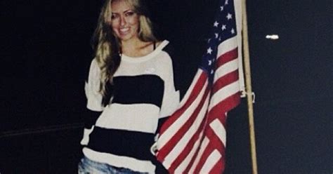 Paulina Gretzkys Obama Instagram Photo Shows Her Flashing Middle