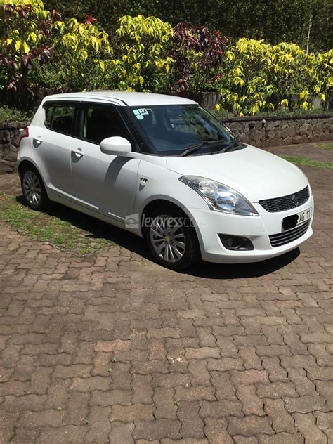 Watch out if the price is too low. Second-Hand Suzuki Swift 2011 - lexpresscars.mu