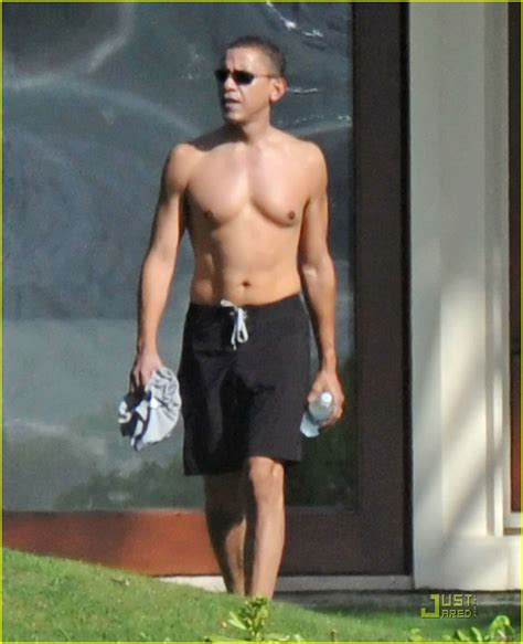 Full Sized Photo Of Barack Obama Shirtless 01 Photo 1611171 Just Jared