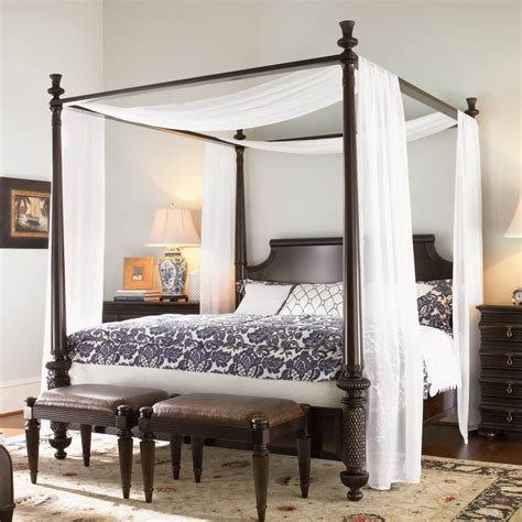 20 Stunning Canopy Bed Curtains For Romantic Bedroom Decor