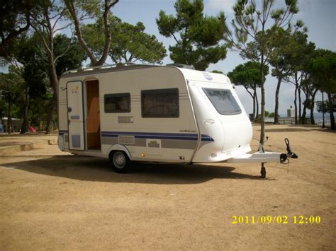 Complete caravan die al in Spanje op stalling staat te koop ...