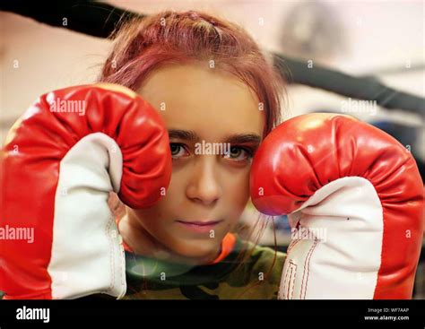 Girl Boxing Glove Hi Res Stock Photography And Images Alamy