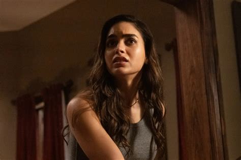 Melissa Barrera Talks Scream And Working With Final Girl Neve Campbell