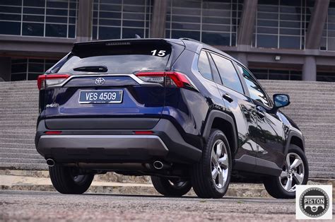Detailed features and specs for the 2020 toyota rav4 including fuel economy, transmission, warranty, engine type, cylinders, drivetrain and more. FIRST DRIVE: 2020 Toyota RAV4 2.5L - News and reviews on ...