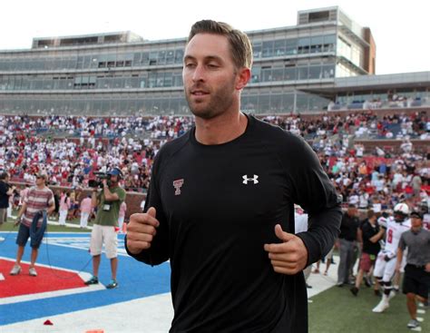 Report Kliff Kingsbury Might Suit Up Play In Texas Techs Spring Game
