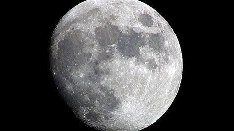 Por Qué La Luna Se Ve Invertida Desde El Hemisferio Sur De La Tierra
