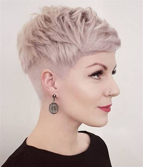 Cute Short Pixie Haircuts Femininity And Practicality In Short Hair Styles Pixie