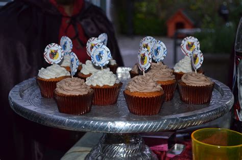 Medieval Cupcakes By Piece Of Cupcake Piece Cupcakeblogspotbe