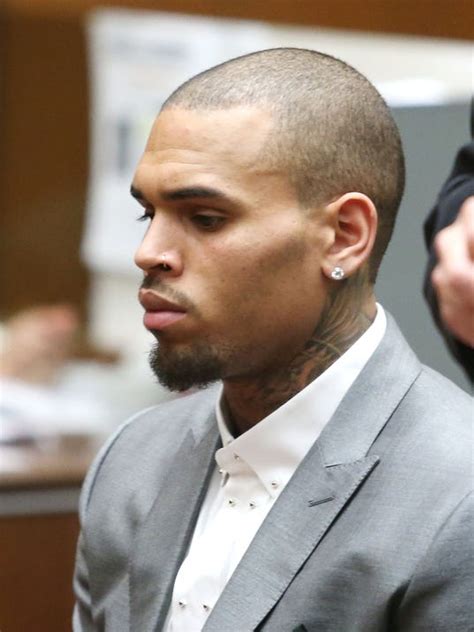 Authorities Chris Brown Arrested On Warrant