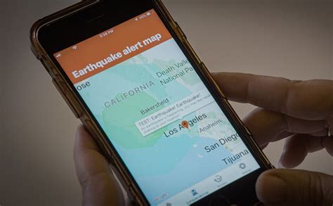 Atandt And City Of Los Angeles Unveil Shakealertla Early Warning