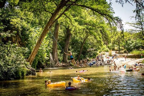 3 Amazing Texas Hot Springs Helping You Make The Most Of Summer