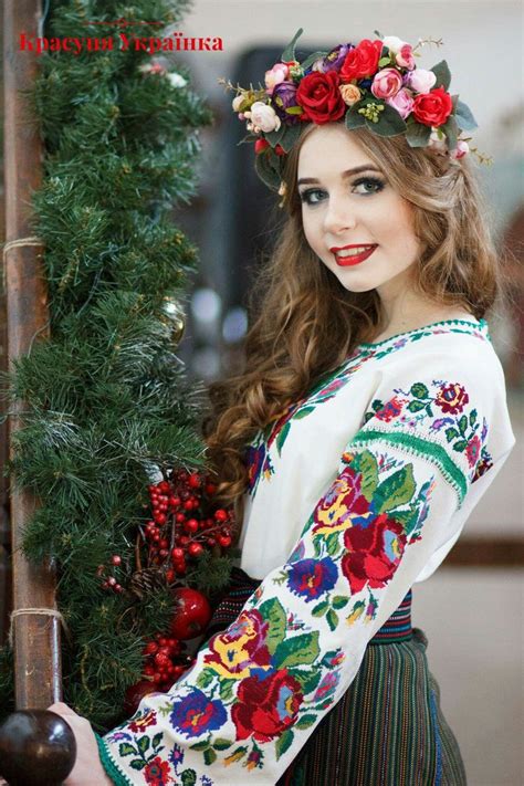 Pin By Dina On вишитий одяг Ukraine Girls Russian Beauty European Women