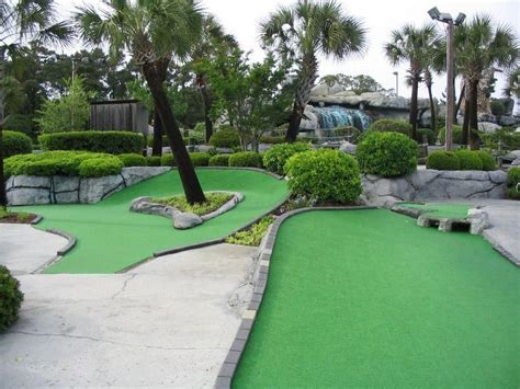 Putt park interior chalk wall by the putt park miniature golf course in las vegas, nv. ID:9883073072 #Golftricks | Miniature golf course ...