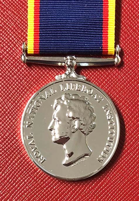 Worcestershire Medal Service Rnli 20 Year Service Medal Cased