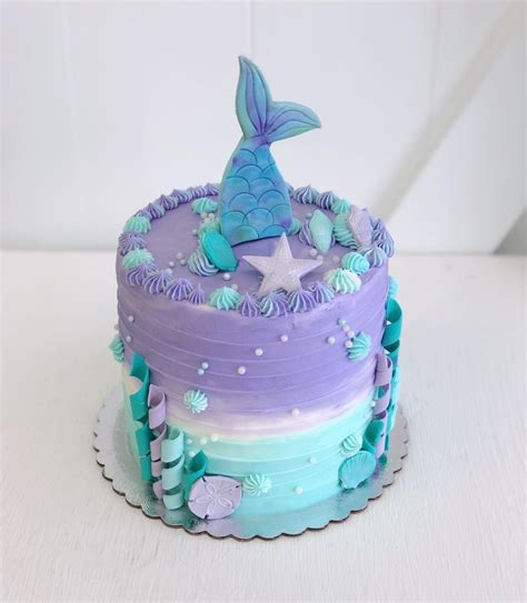 Have A Fantastic Mermaid Themed Party With This Simple And Fun Cake By Pink Pineapple Cakes
