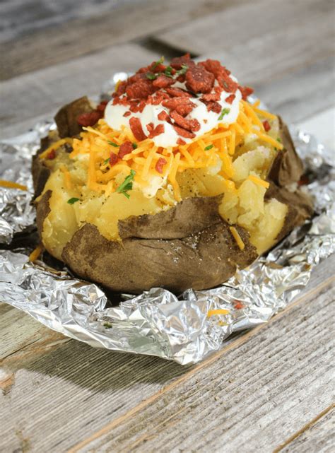 These crockpot baked potatoes are amazing! Crock Pot Baked Potatoes | Simply Made Recipes
