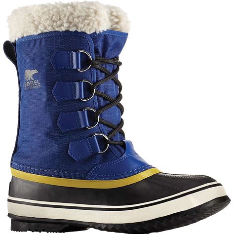This boot has a waterproof vulcanized rubber shell, protecting your toes from slushy puddles and falling snow. Sorel Women's Winter Carnival Boot | Waterproof winter ...