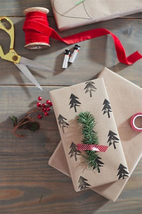 Aus 24 klorollen lassen sich im handumdrehen verschiedene weihnachtliche motive zusammenfügen. 50 Ideen zum Weihnachtsgeschenke Einpacken