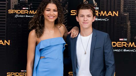 The relationship history between tom holland and zendaya has always been rumored to be a romance. Zendaya and Tom Holland Share Clothes on 'Spider-Man ...