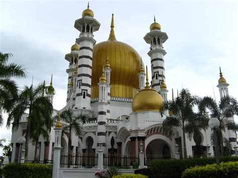 Vacation rentals in kuala kangsar. Masjid Ubudiah, Kuala Kangsar | Masjid Ubudiah, the most ...