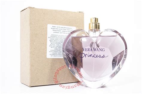 Vera wang was a figure skater and then became widely known for her gorgeous wedding dresses, bridesmaids dresses, as well as spending a lot of time designing figure skating costumes. Wangian,Perfume & Cosmetic Original Terbaik: Vera Wang ...